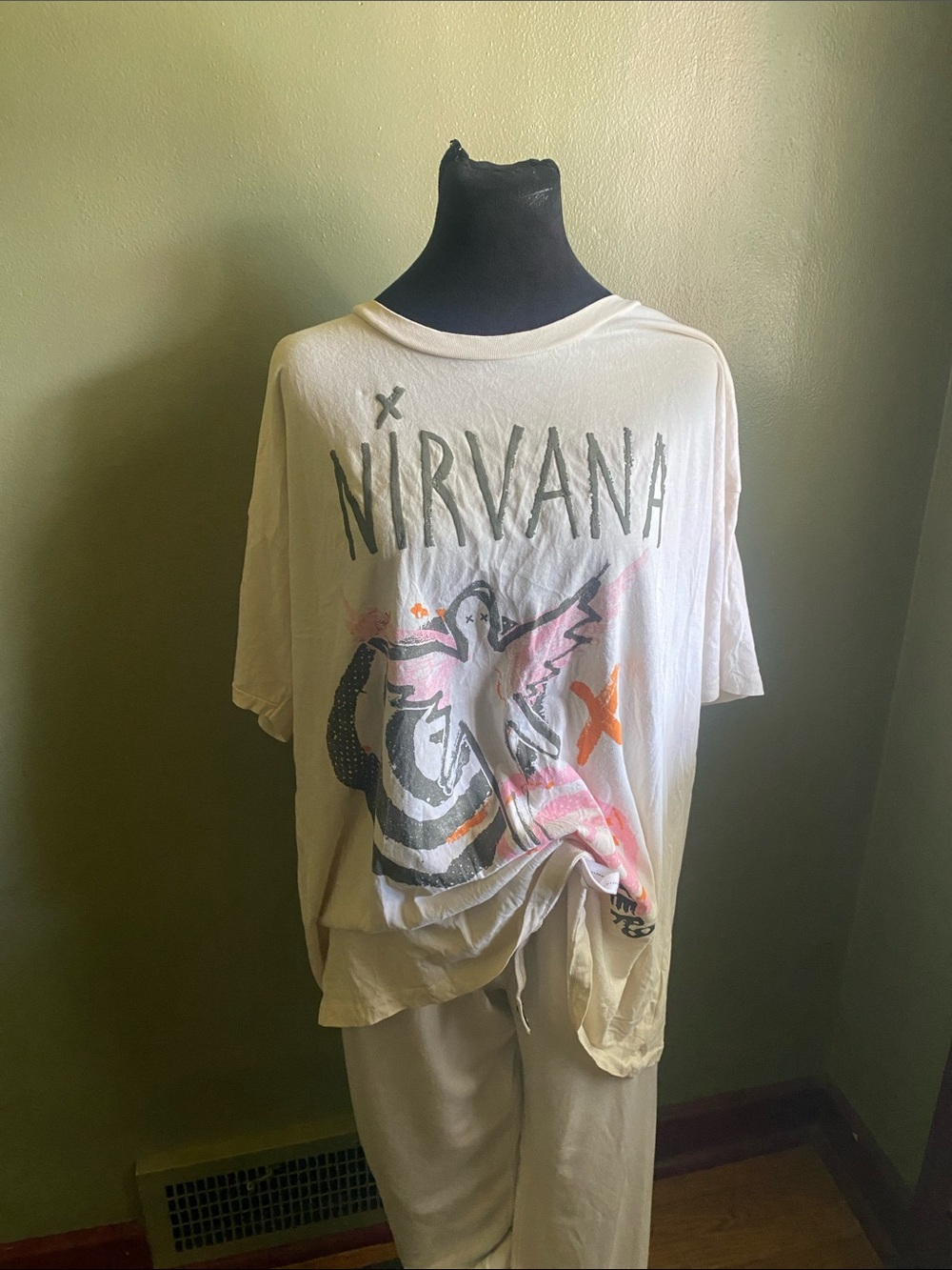 Daydreamer nirvana in utero, size L